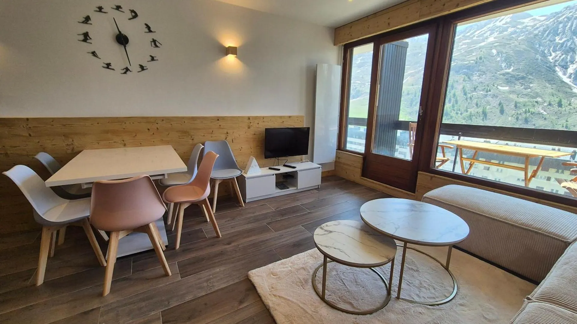 Tignes: Beau 2 Pieces Cabine, 4 Pers, Face Aux Pistes, Balcon, Wifi - Fr-1-502-598 Apartmán