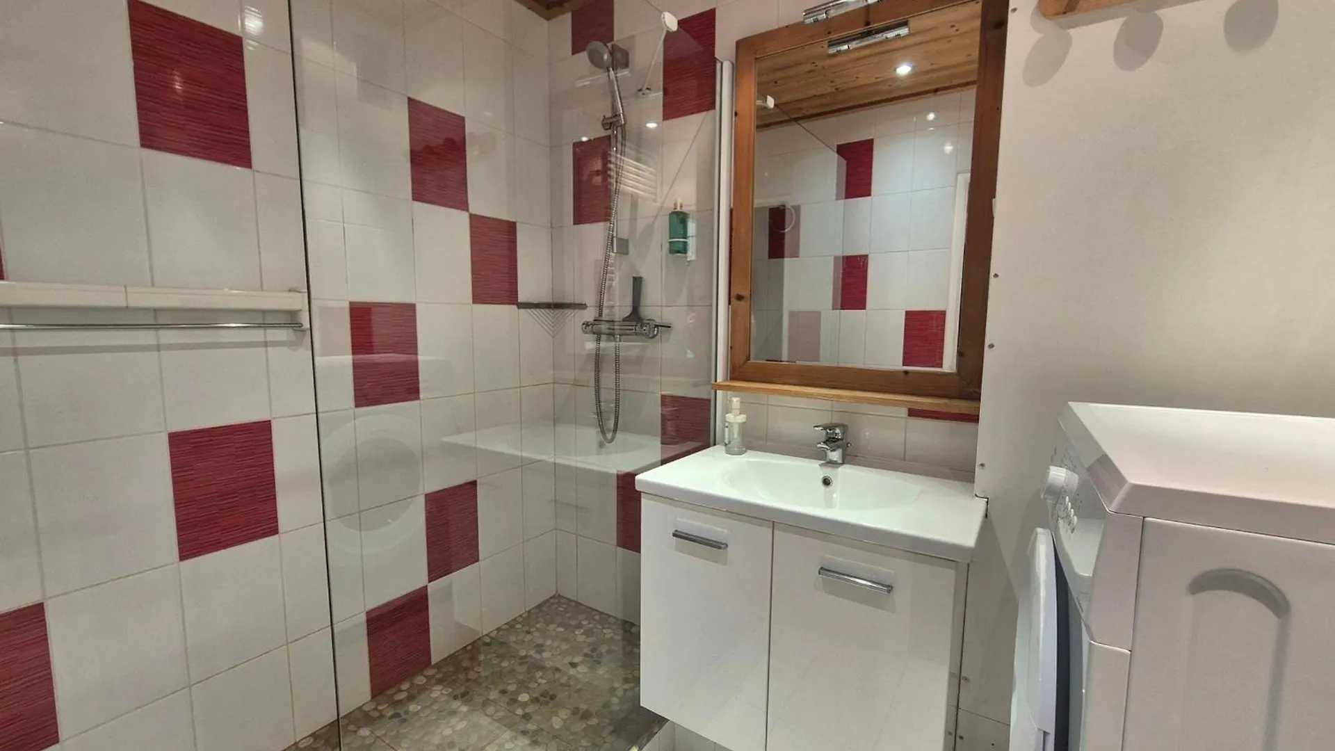 Tignes: Beau 2 Pieces Cabine, 4 Pers, Face Aux Pistes, Balcon, Wifi - Fr-1-502-598 Apartmán Tignes